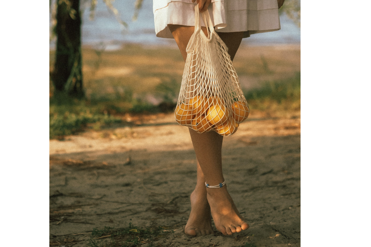 barefoot girl with wide big feet