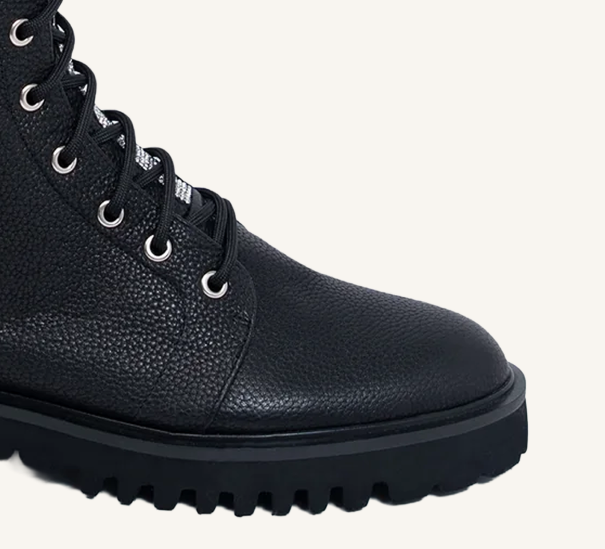 Delton Women’s Boots  - Lug Sole - Full Zipper