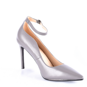 
                  
                    Load image into Gallery viewer, Side view of Beverly 4 with ankle strap
                  
                